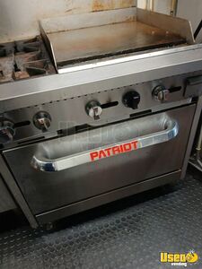 2002 E350 Superduty All-purpose Food Truck Refrigerator Michigan Gas Engine for Sale