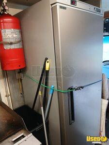 2002 E350 Superduty All-purpose Food Truck Upright Freezer Michigan Gas Engine for Sale