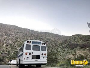 2002 E450 Conversion Bus Skoolie Cabinets California Diesel Engine for Sale