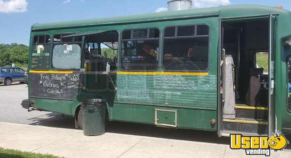 2002 E450 Food Truck All-purpose Food Truck Ohio Gas Engine for Sale