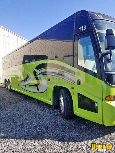 2002 E4500 Coach Bus Coach Bus Pennsylvania Diesel Engine for Sale