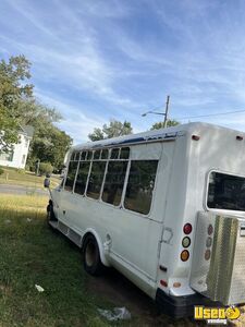 2002 Econoline All-purpose Food Truck Air Conditioning Illinois Gas Engine for Sale