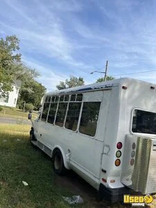 2002 Econoline All-purpose Food Truck Air Conditioning Illinois Gas Engine for Sale
