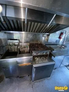 2002 Econoline All-purpose Food Truck Deep Freezer Illinois Gas Engine for Sale