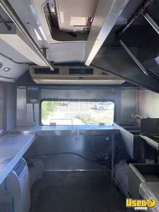 2002 Econoline All-purpose Food Truck Exhaust Fan Illinois Gas Engine for Sale