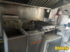 2002 Econoline All-purpose Food Truck Shore Power Cord Illinois Gas Engine for Sale