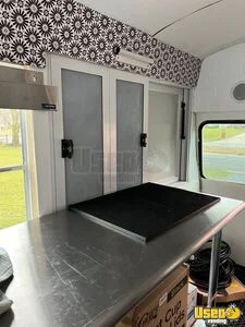 2002 Express 3500 Coffee & Beverage Truck Insulated Walls New Jersey Diesel Engine for Sale