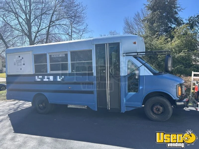2002 Express 3500 Coffee & Beverage Truck New Jersey Diesel Engine for Sale