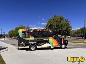 2002 F-450 7.3 Diesel Econoline Super Duty Coffee & Beverage Truck Concession Window Montana Diesel Engine for Sale