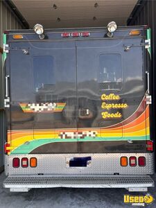 2002 F-450 7.3 Diesel Econoline Super Duty Coffee & Beverage Truck Diamond Plated Aluminum Flooring Montana Diesel Engine for Sale
