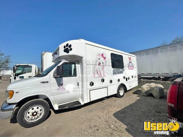 2002 F450 Pet Care / Veterinary Truck New York Gas Engine for Sale