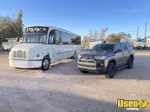 2002 Fb65 Shuttle Bus Party Bus Exterior Lighting Nevada Diesel Engine for Sale