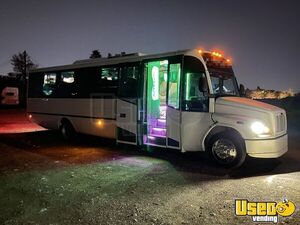 2002 Fb65 Shuttle Bus Party Bus Sound System Nevada Diesel Engine for Sale