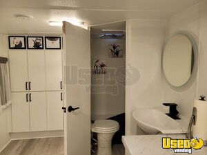 2002 Fleetwood Mobile Hair & Nail Salon Truck Additional 2 Arizona for Sale