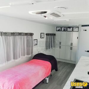 2002 Fleetwood Mobile Hair & Nail Salon Truck Interior Lighting Arizona for Sale