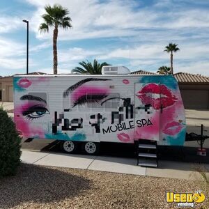 2002 Fleetwood Mobile Hair & Nail Salon Truck Spare Tire Arizona for Sale