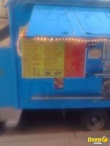 2002 Food Truck All-purpose Food Truck Reach-in Upright Cooler Pennsylvania Gas Engine for Sale