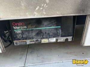 2002 Ford 450 Pet Grooming Truck Pet Care / Veterinary Truck Propane Tank California Gas Engine for Sale