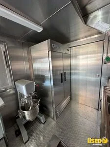 2002 Freightliner Pizza Food Truck Fire Extinguisher Texas Diesel Engine for Sale