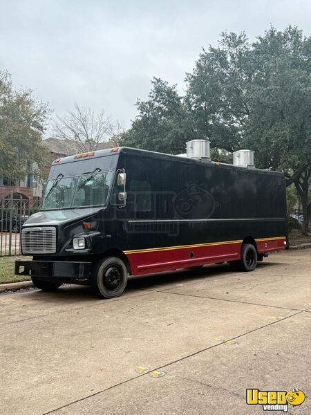 2002 Freightliner Pizza Food Truck Texas Diesel Engine for Sale