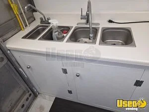 2002 Ft 1801 All-purpose Food Truck Hot Dog Warmer Ohio Gas Engine for Sale