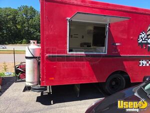 Low Motor Miles 2002 24' Workhorse P42 Food Truck with 2024 Kitchen Build-Out for Sale in Ohio!