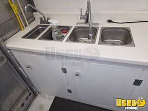 2002 Ft 1801 All-purpose Food Truck Steam Table Ohio Gas Engine for Sale