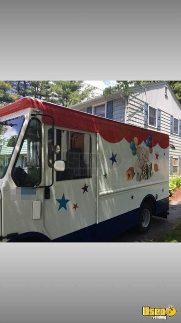 2002 Grumman Olson Ice Cream Truck New Hampshire Gas Engine for Sale