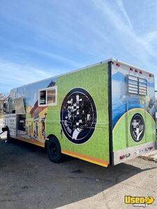 2002 Horsepower All-purpose Food Truck Concession Window Illinois Gas Engine for Sale