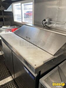 2002 Horsepower All-purpose Food Truck Stainless Steel Wall Covers Illinois Gas Engine for Sale