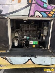 2002 Ice Cream Truck Ice Cream Truck Ice Bin Virginia Diesel Engine for Sale