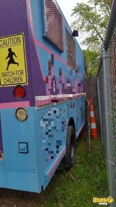 2002 Mt 45 All-purpose Food Truck Spare Tire Michigan Diesel Engine for Sale