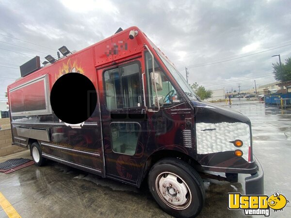 2002 Mt45 All-purpose Food Truck California Diesel Engine for Sale