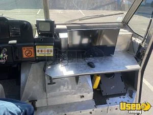 2002 Mt45 All-purpose Food Truck Exhaust Hood Georgia Diesel Engine for Sale
