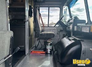 2002 Mt45 All-purpose Food Truck Refrigerator Indiana Diesel Engine for Sale