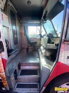 2002 Mt45 All-purpose Food Truck Stainless Steel Wall Covers California Diesel Engine for Sale