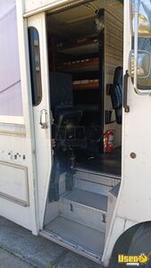 2002 Mt45 Chassis Stepvan Insulated Walls Louisiana Diesel Engine for Sale