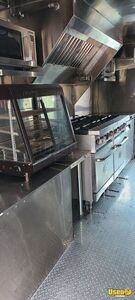 2002 Mt45 Kitchen Food Truck All-purpose Food Truck Diamond Plated Aluminum Flooring Nevada Diesel Engine for Sale