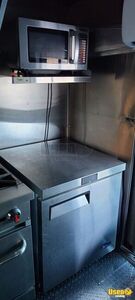 2002 Mt45 Kitchen Food Truck All-purpose Food Truck Exhaust Hood Nevada Diesel Engine for Sale