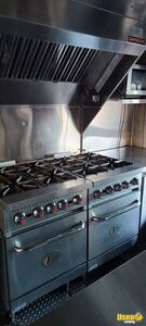 2002 Mt45 Kitchen Food Truck All-purpose Food Truck Microwave Nevada Diesel Engine for Sale