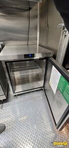 2002 Mt45 Kitchen Food Truck All-purpose Food Truck Refrigerator Nevada Diesel Engine for Sale