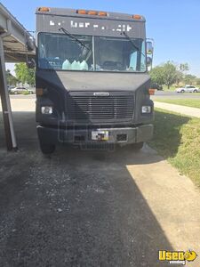 2002 Mt45 P1200 All-purpose Food Truck Cabinets Maryland Diesel Engine for Sale
