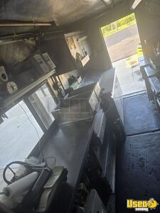 2002 Mt45 P1200 All-purpose Food Truck Interior Lighting Maryland Diesel Engine for Sale