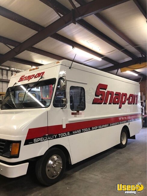 2002 Mt45 Step Van Stepvan Texas Diesel Engine for Sale