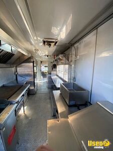 2002 Mt55 All-purpose Food Truck Propane Tank Texas Diesel Engine for Sale