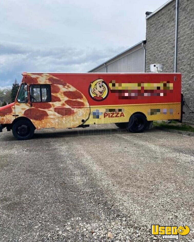 2002 24 Freightliner Mt 55 Diesel Food Truck 2020 Mobile Kitchen For Sale In Michigan