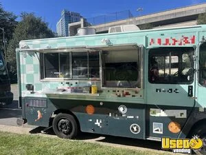 2002 N Line Walk-in Van All-purpose Food Truck Concession Window Maryland Diesel Engine for Sale