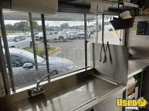2002 N Line Walk-in Van All-purpose Food Truck Exhaust Hood Maryland Diesel Engine for Sale