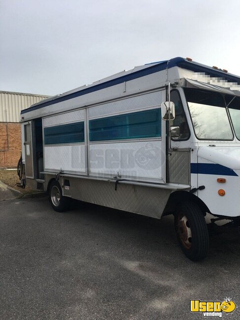 2002 P-42 All-purpose Food Truck Virginia Gas Engine for Sale