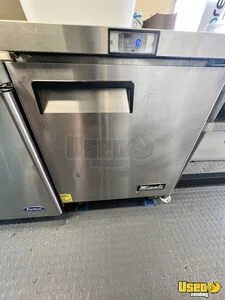 2002 P30 All-purpose Food Truck Insulated Walls Wisconsin Diesel Engine for Sale